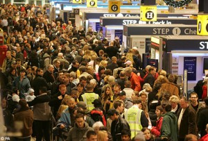 crowded-airport-300x203